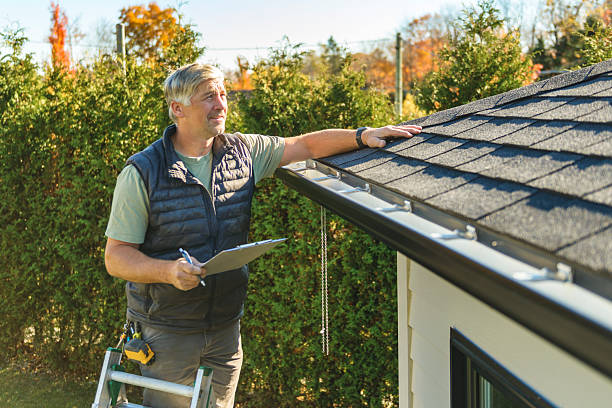 Professional Emergency Roof Repair technician working in Noxon, MT